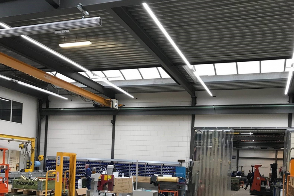 Ijsseltechniek lichtlijn SmiLED Lighting